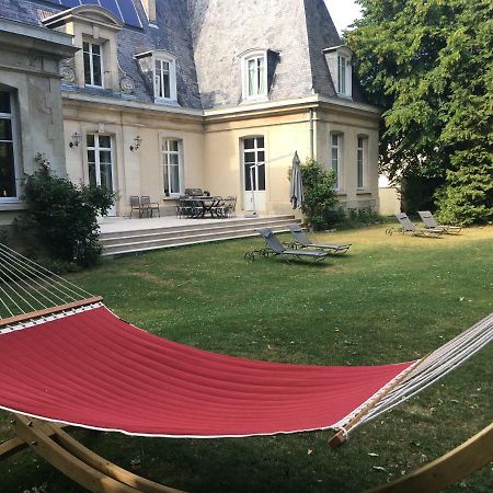 Le Chateau D'Hermonville B&B / Chambres D'Hotes エクステリア 写真