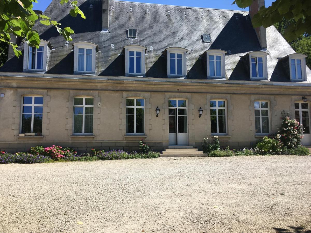 Le Chateau D'Hermonville B&B / Chambres D'Hotes エクステリア 写真