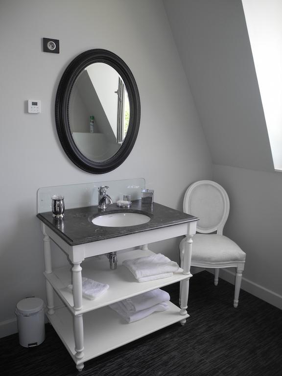 Le Chateau D'Hermonville B&B / Chambres D'Hotes エクステリア 写真