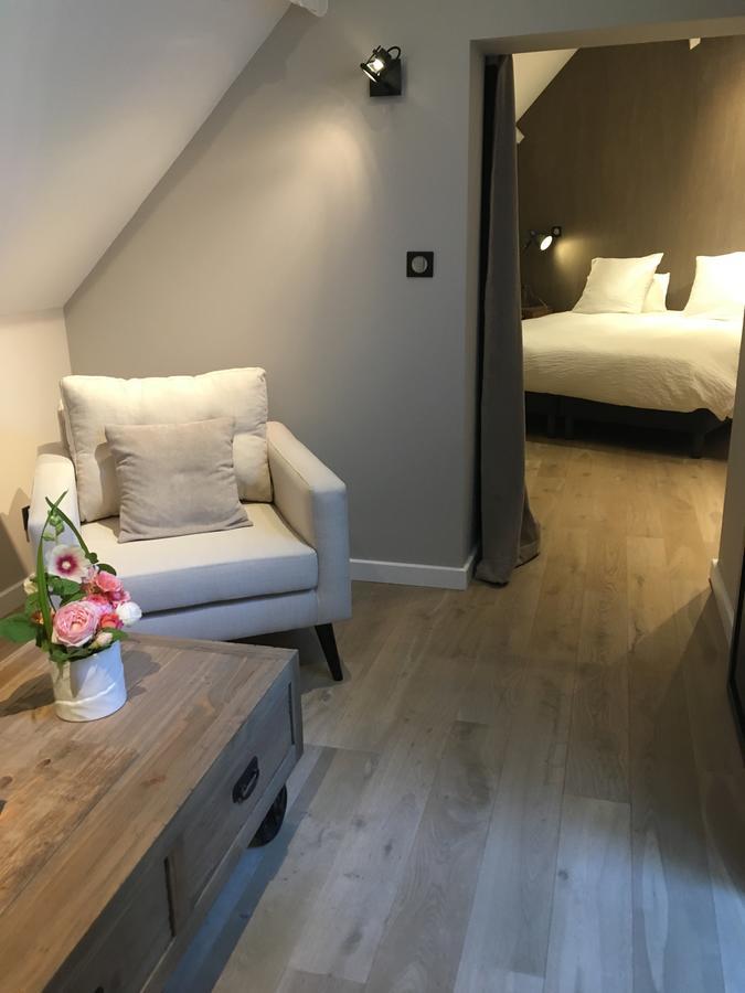Le Chateau D'Hermonville B&B / Chambres D'Hotes エクステリア 写真