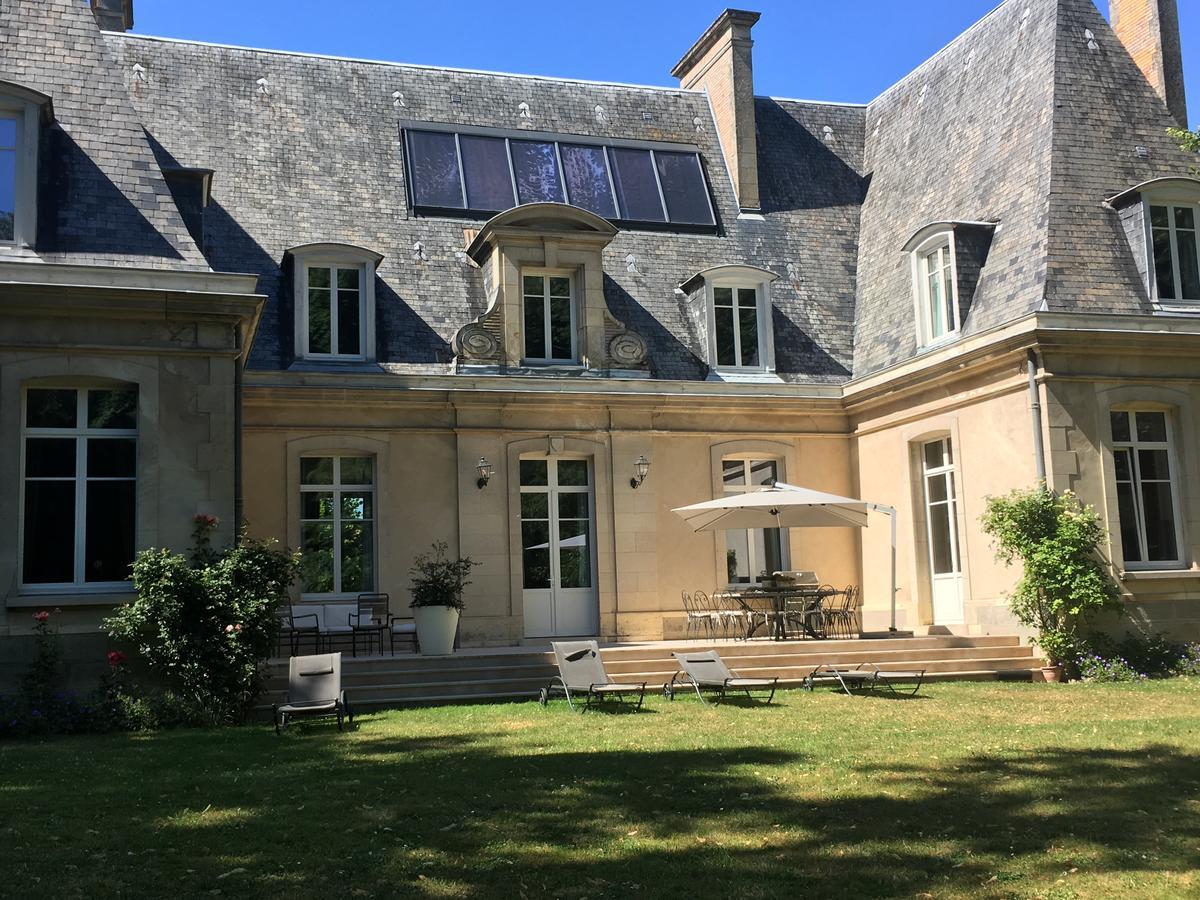 Le Chateau D'Hermonville B&B / Chambres D'Hotes エクステリア 写真