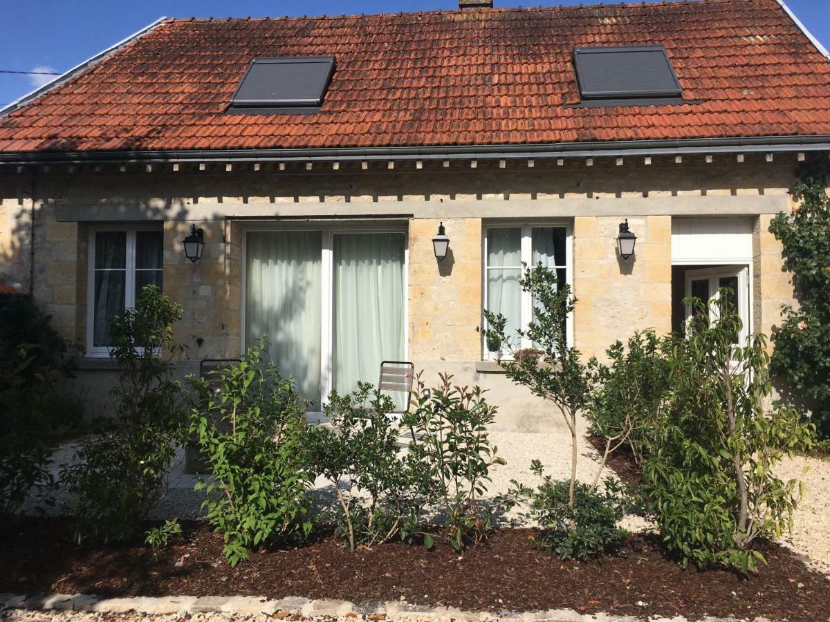 Le Chateau D'Hermonville B&B / Chambres D'Hotes エクステリア 写真